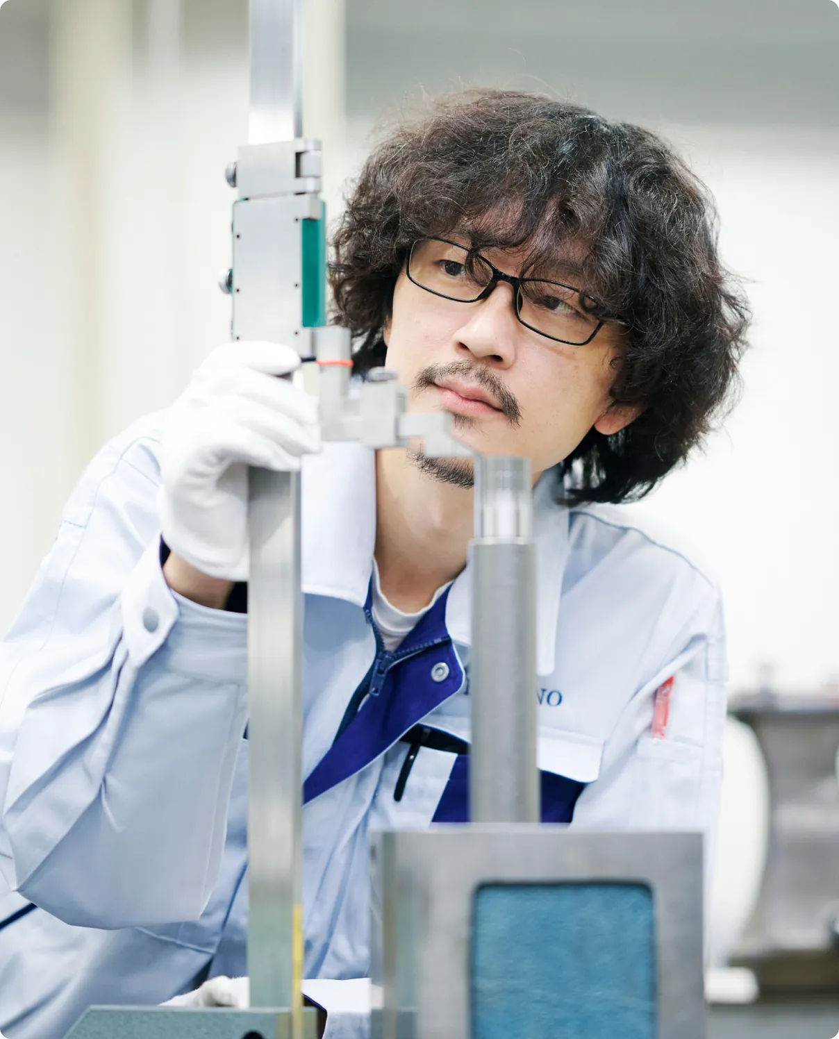 検査課の作業風景