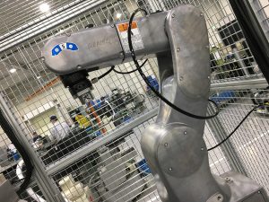 (株)平原精機工業 ロボットエアブロー装置